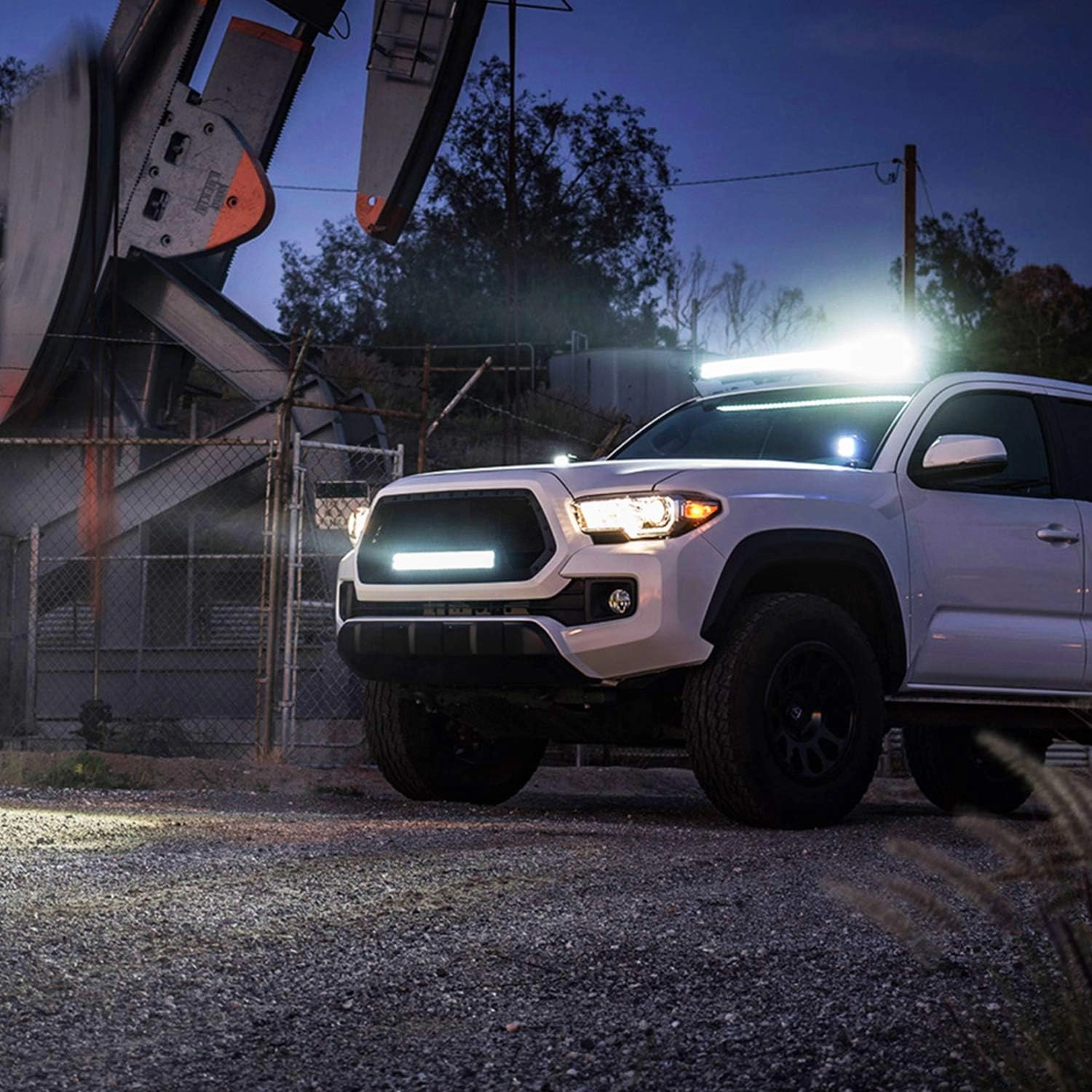 Maintaining-and-Cleaning-LED-Work-Lights-Simple-Methods-to-Extend-Their-Lifespan Maintaining and Cleaning LED Work Lights Simple Methods to Extend Their Lifespan