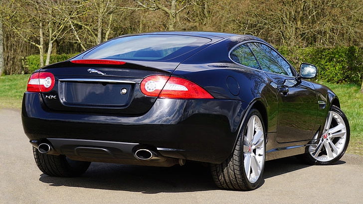 The Evolution of Brake Lights From Traditional Halogen to High-Efficiency LED