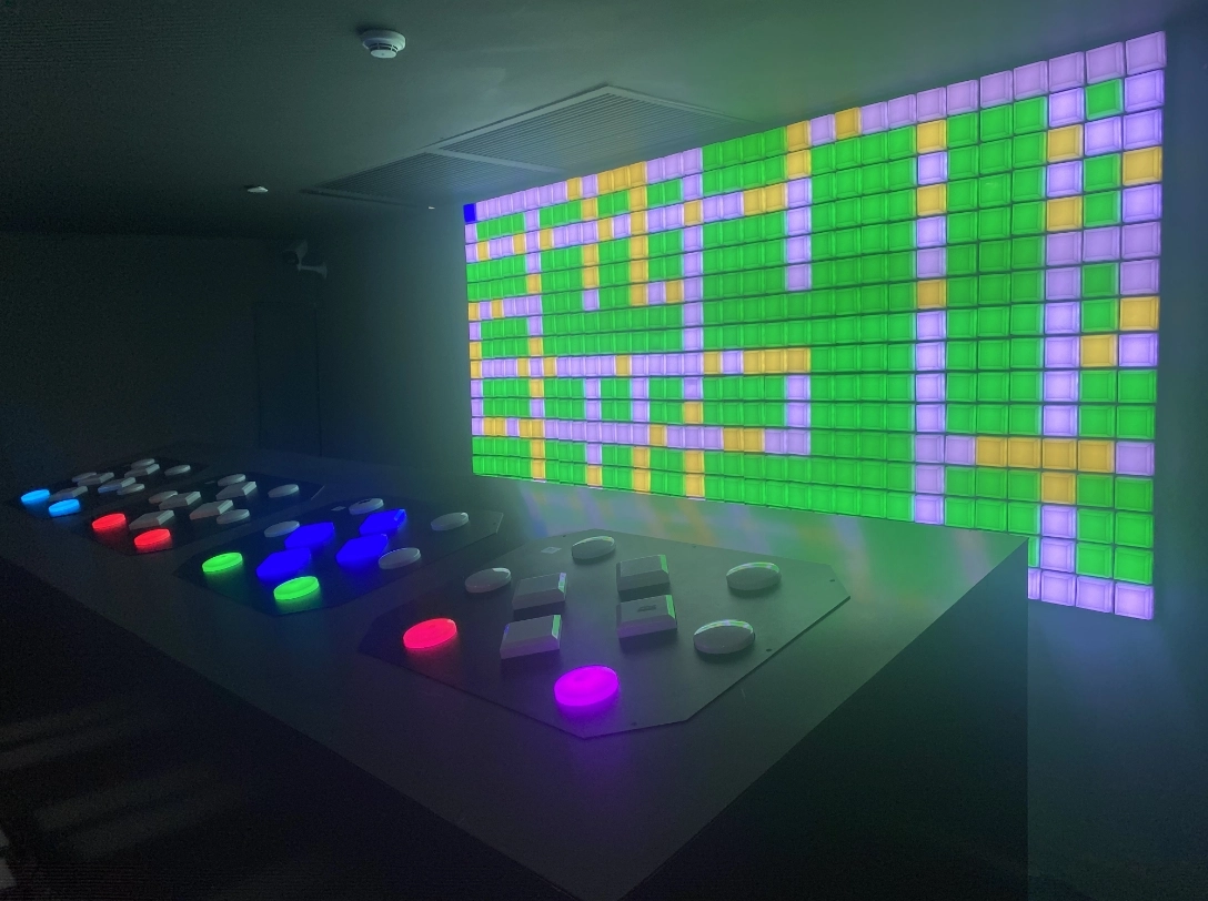 Whack a Mole Game Machine（3） - BLEE