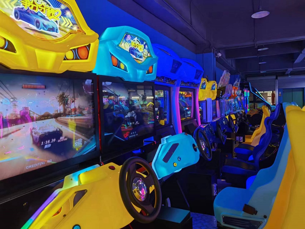 racing game machines
