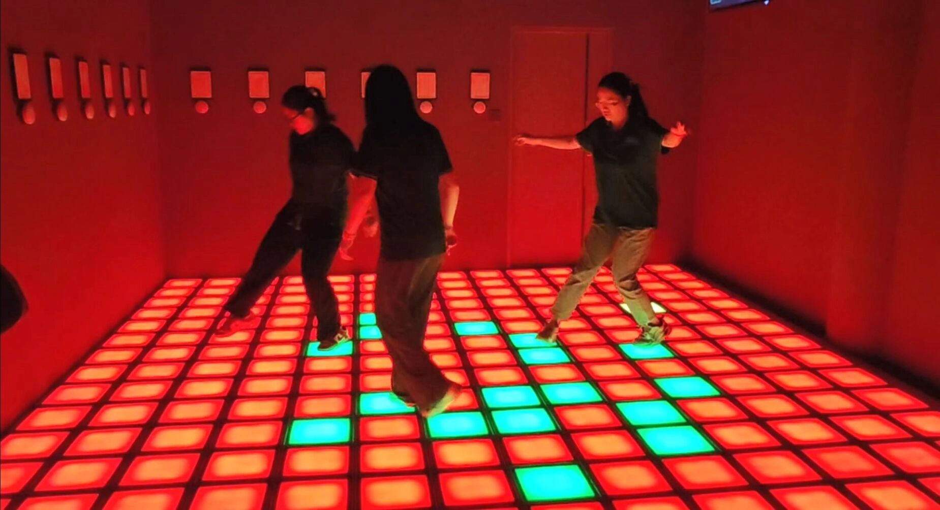 Activation Games: Boosting Visitor Retention Strategies - BLEE