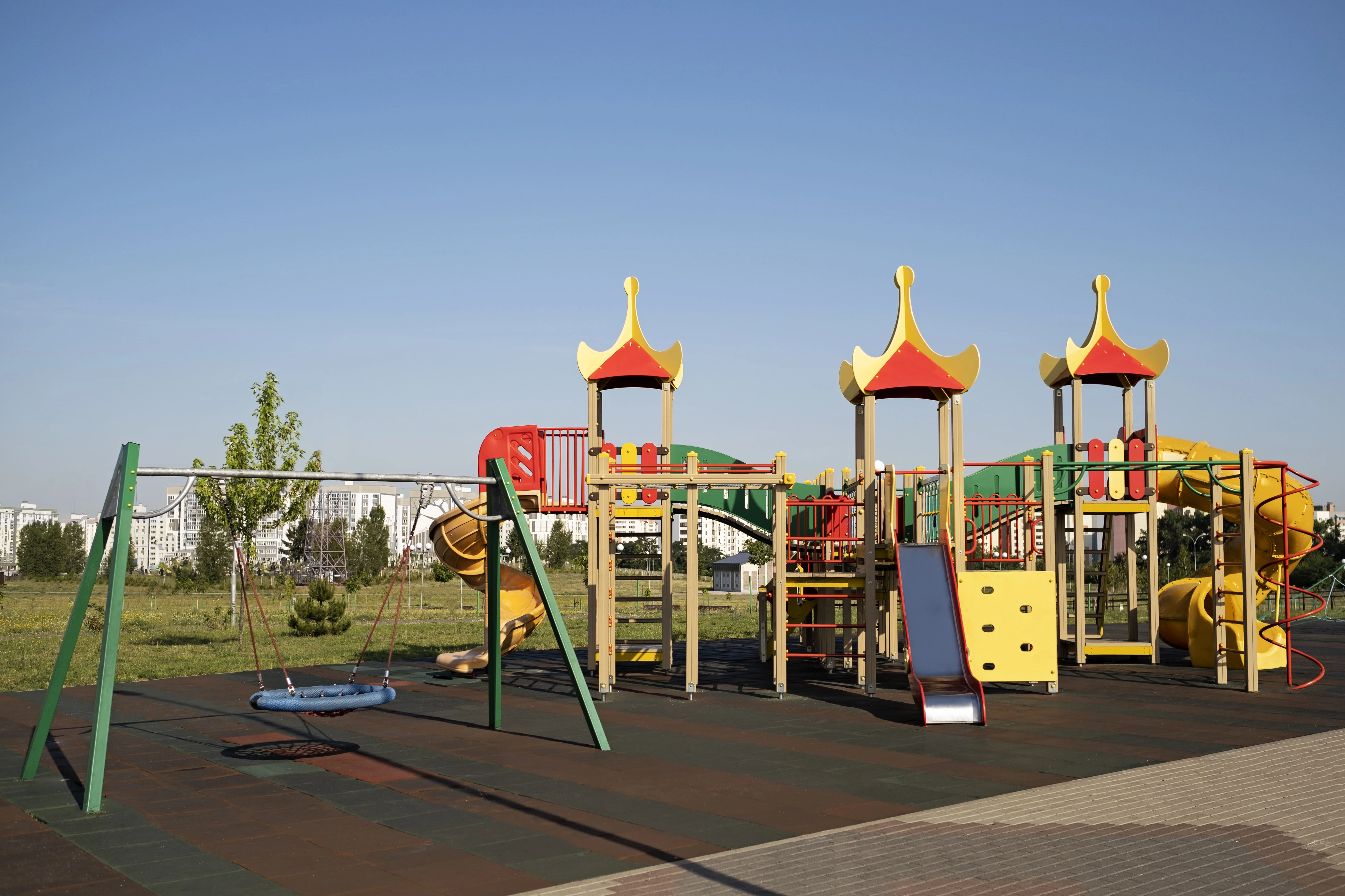 Benefits of Outdoor Play Facilities for Child Development - BLEE