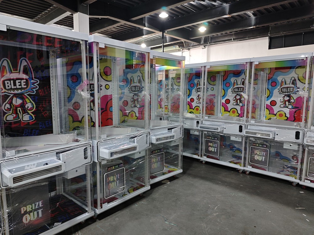 commercial claw machine