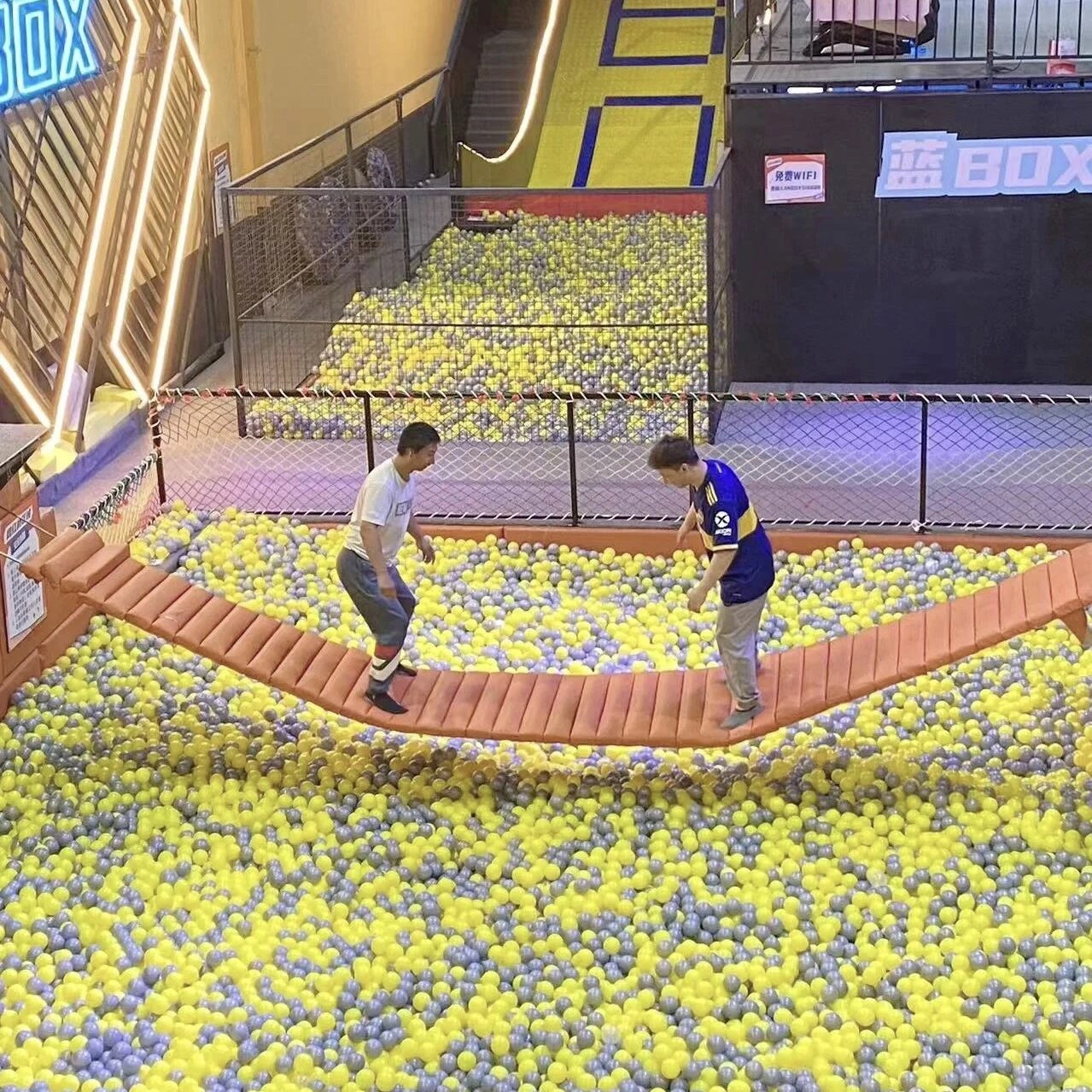Indoor Trampoline Park China 5 - BLEE