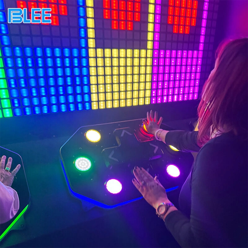 Interactive Control Game 4 - BLEE