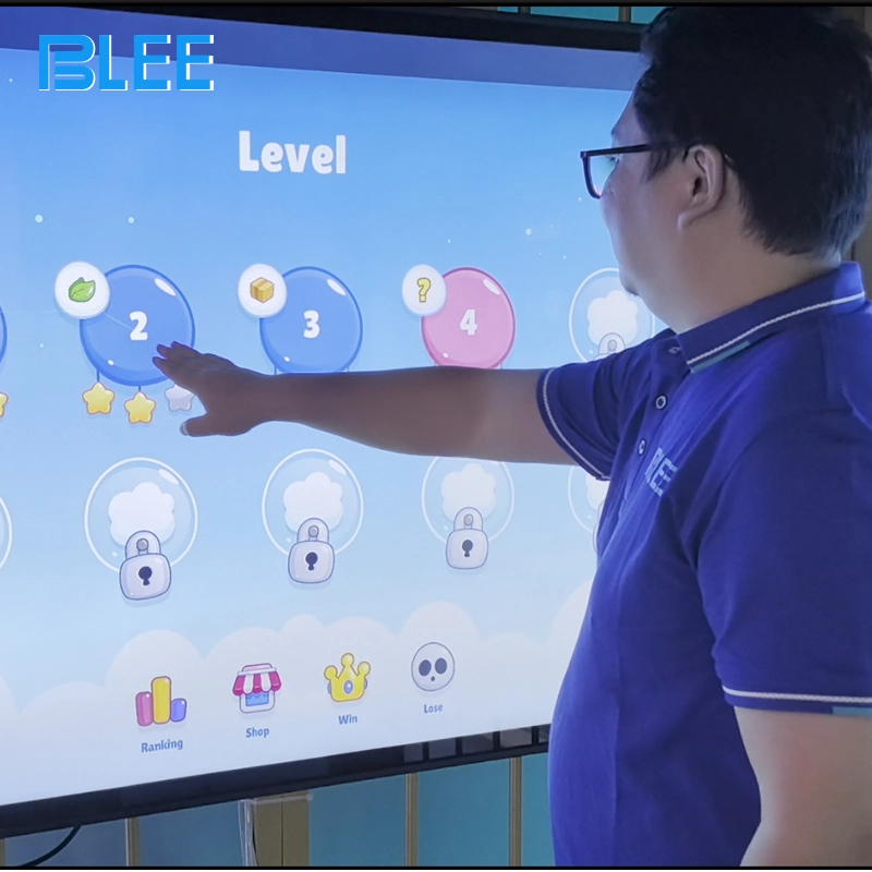 Interactive Escape Room (6) - BLEE