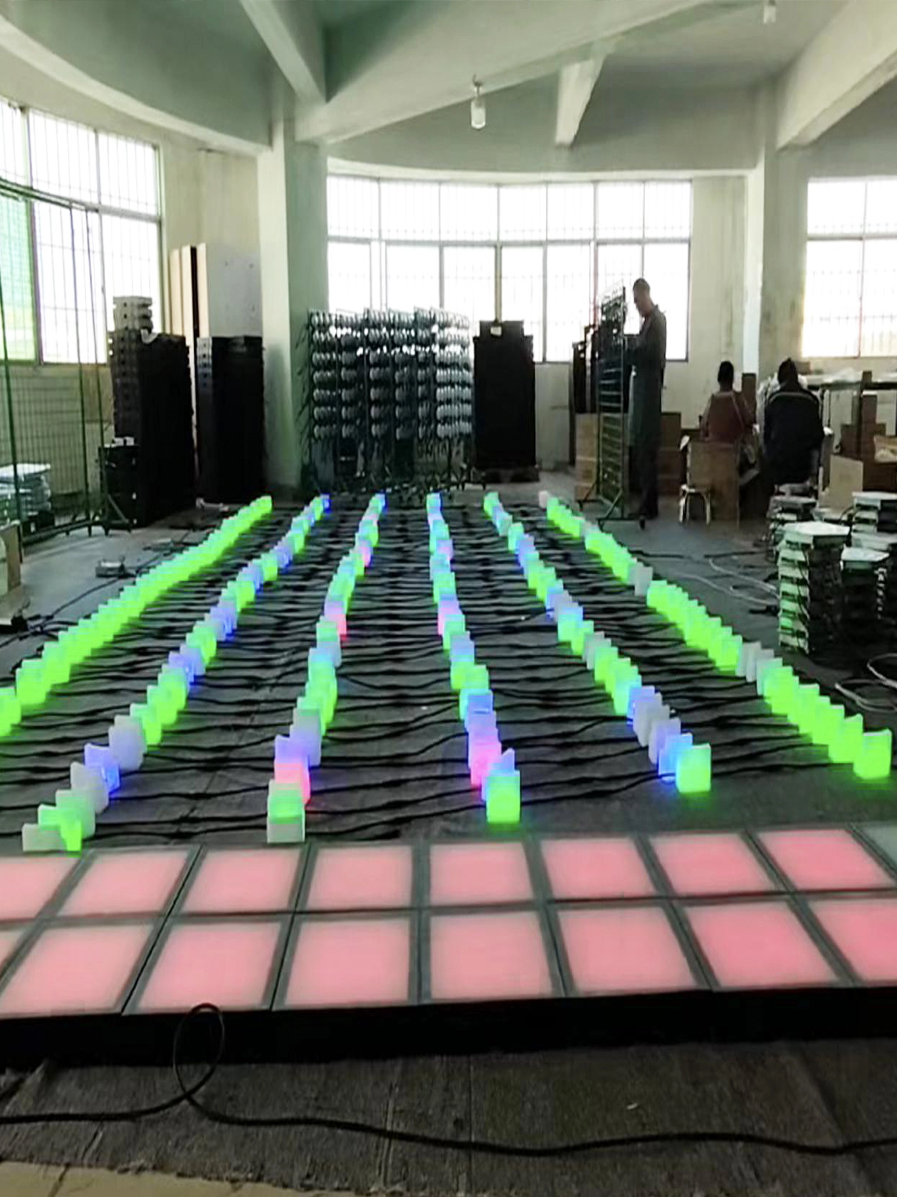 Interactivegames Equipmentfactory - BLEE