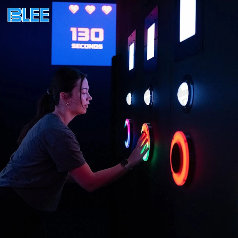 Pipe Balls Game 4 - BLEE