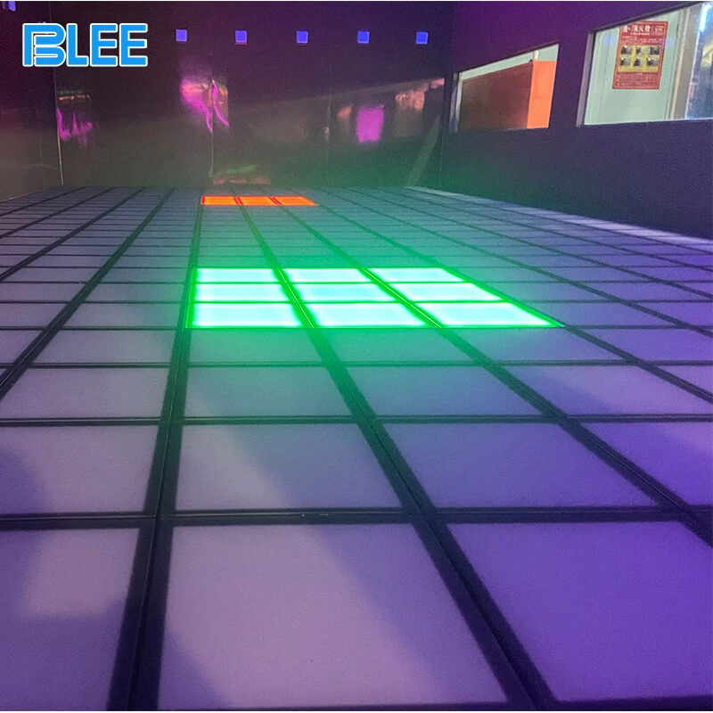 The Floor is Lava Game 5 - BLEE