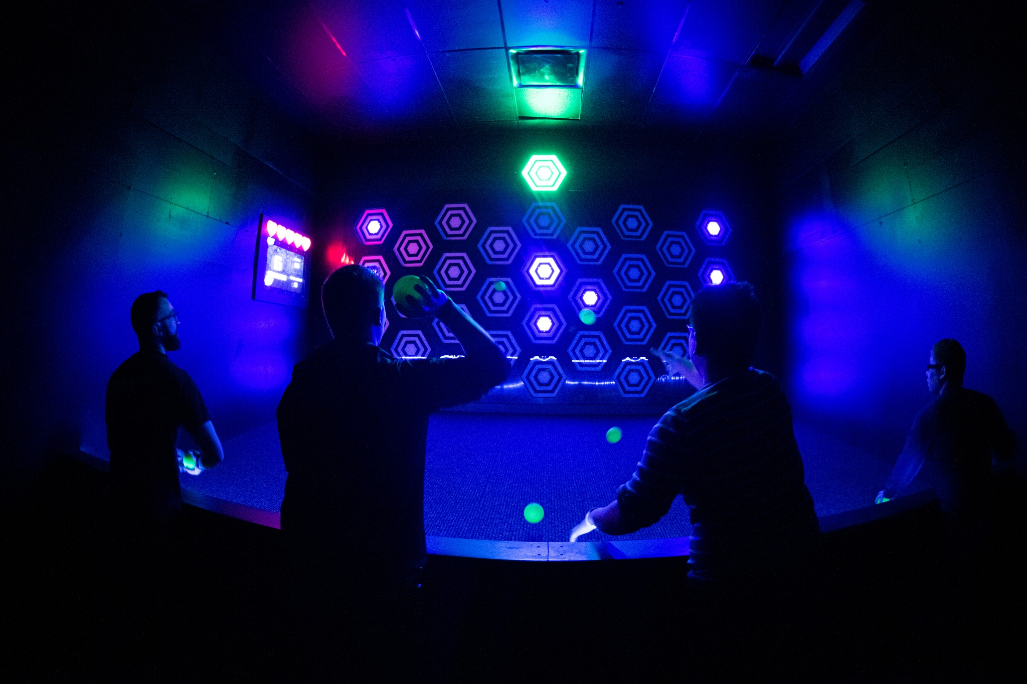 The Rise of Competitive Throwing Games: How to Create an Addictive Entertainment Experience