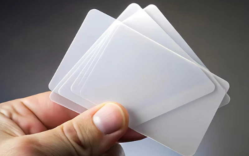 Cardstock-Materials-for-Custom-Playing-Cards-(3) Cardstock Materials for Custom Playing Cards (3)
