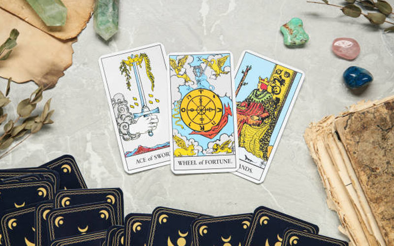 The Fascinating Origins of Card Games-3