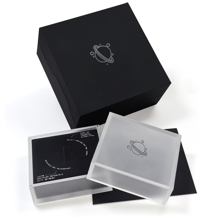 P black box (4)