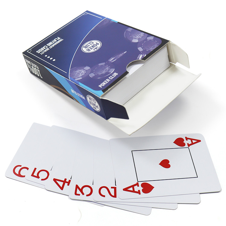 Plastic playing cards (4)
