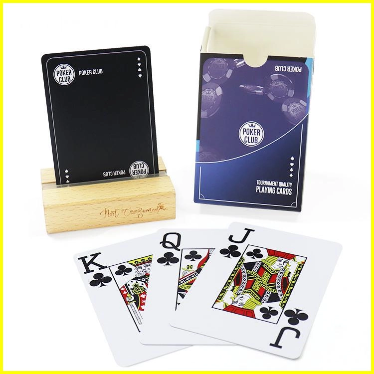 Plastic playing cards (5)