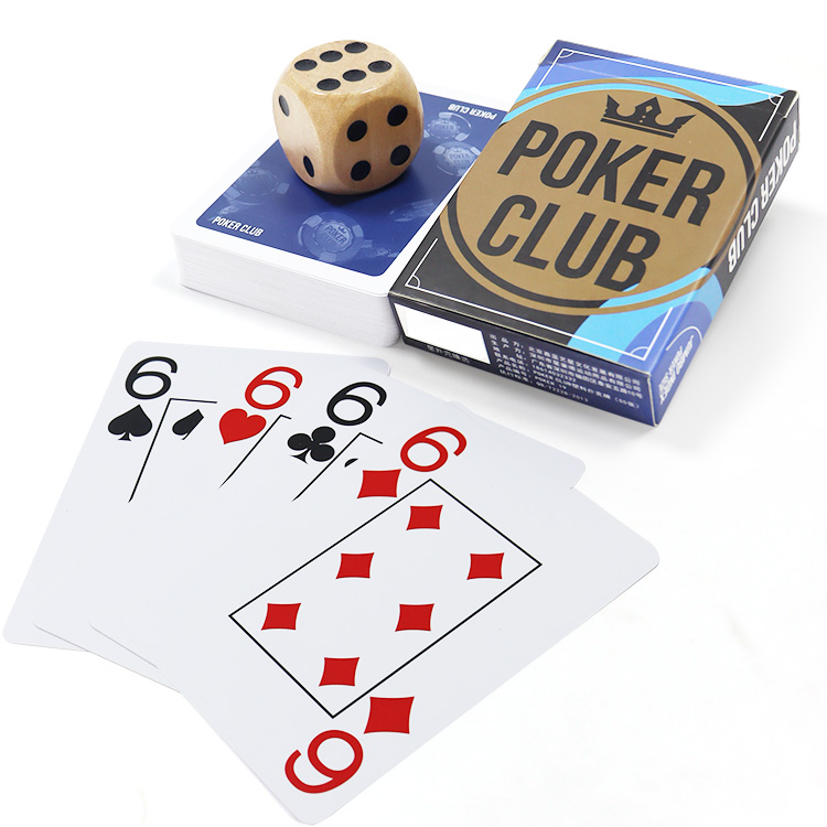Plastic playing cards (8)