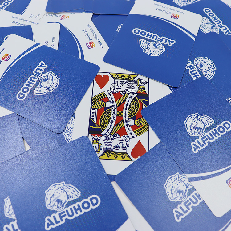 Plastic poker cards (8)