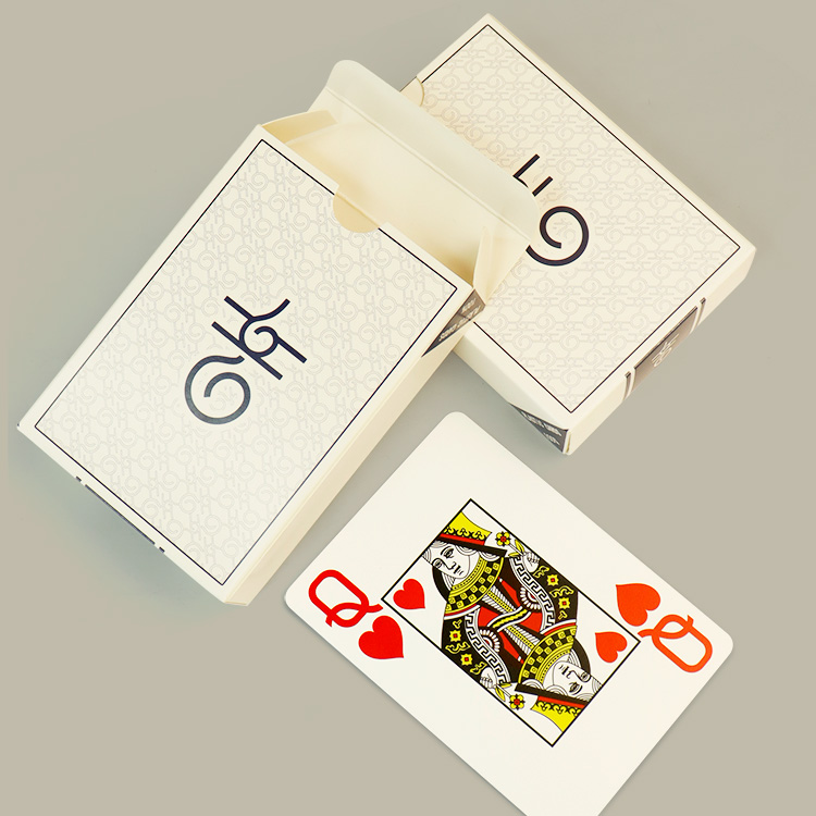 White plastic cards(4)