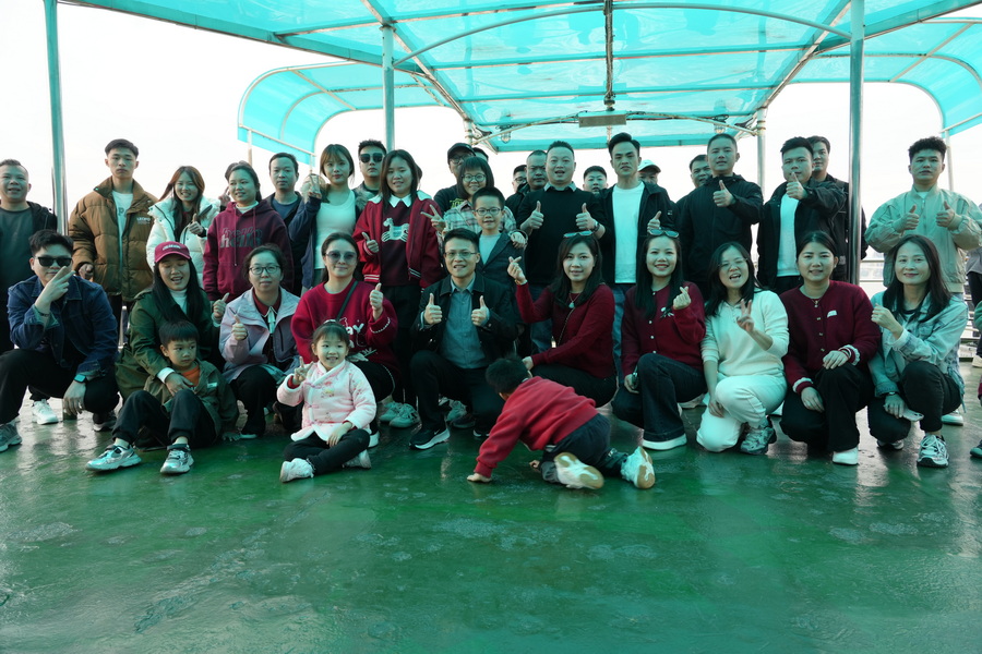 how does an arcade machine work