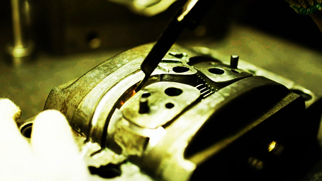 Mold-Development - KARUSON