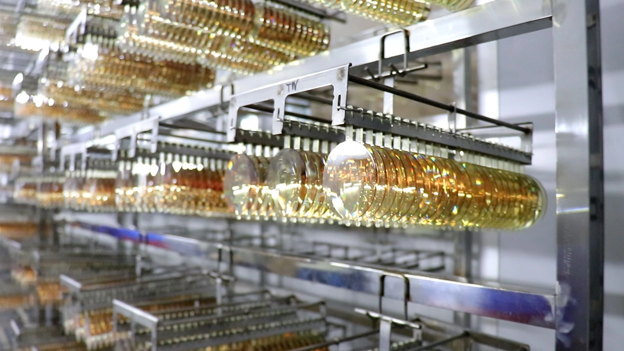 Multiple-professional-grade-lens-materials - KARUSON