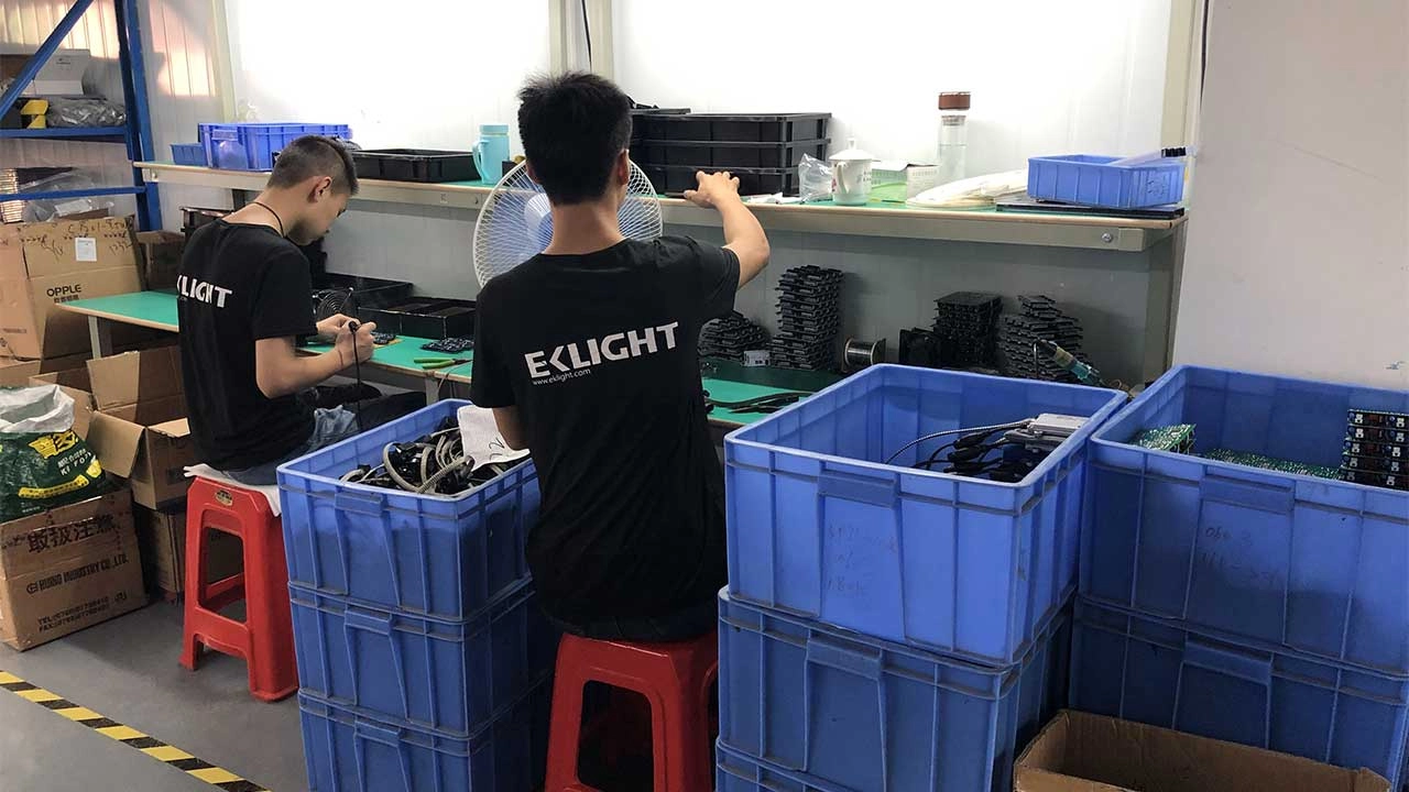 Inside-Our-Advanced-Manufacturing-Facility - EKLIGHT