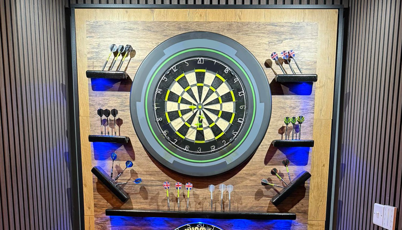 darts supplier