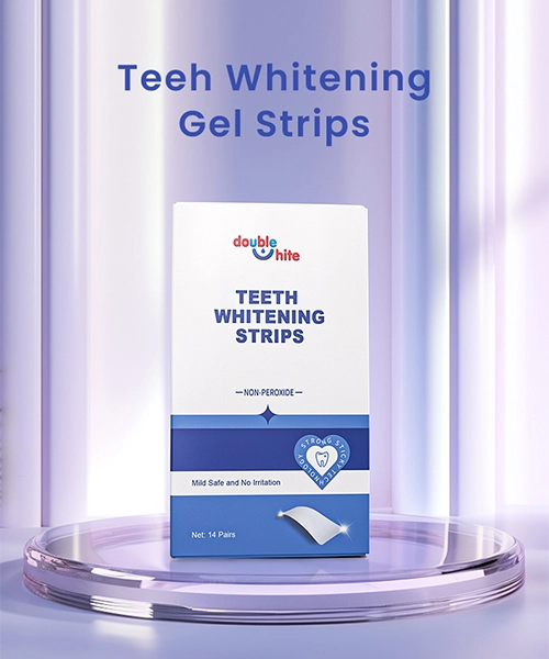 Uma caixa de Double White Teeth Whitening Gel Strips. As tiras não contêm peróxido e são seguras para uso.