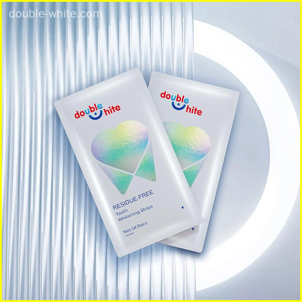 Deux boîtes de bandelettes blanchissantes pour les dents sans résidus Double White avec un filet de 14 paires.
