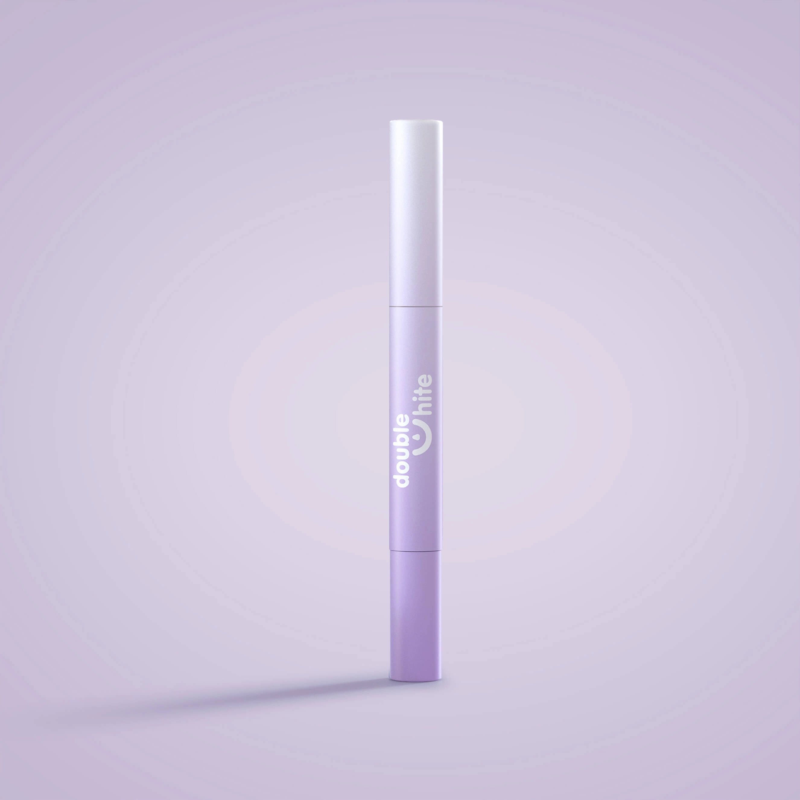 Un tubo morado y blanco de gel blanqueador de dientes Double White.