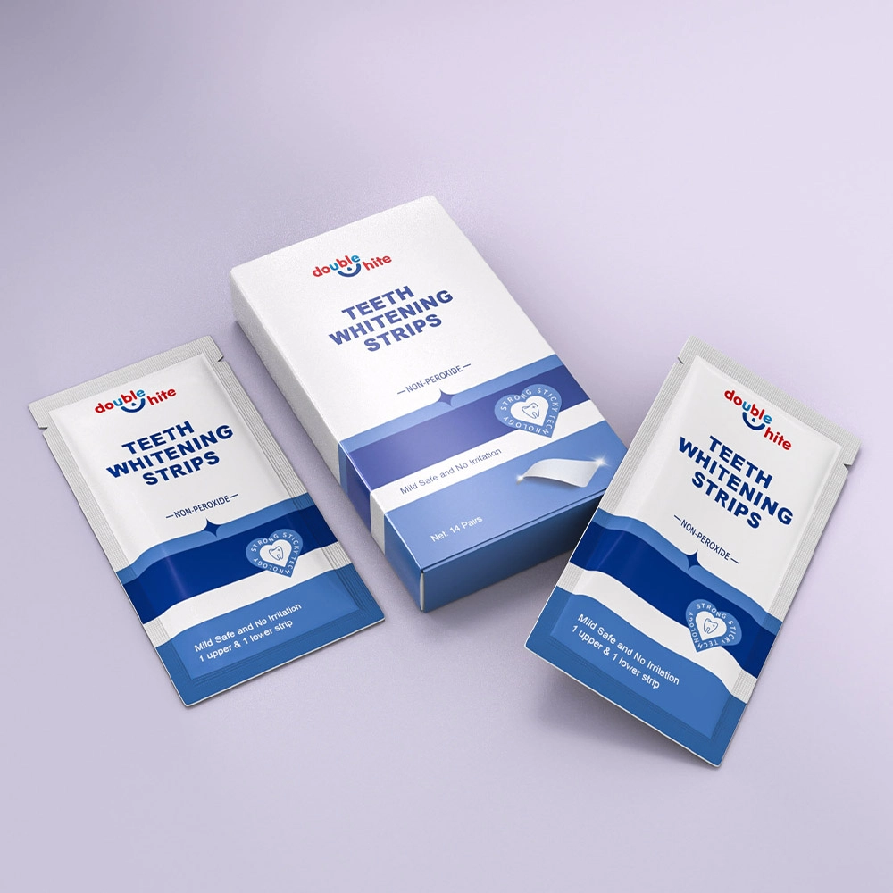 Uma caixa de Double White Teeth Whitening Strips. A caixa contém 14 pares de tiras.