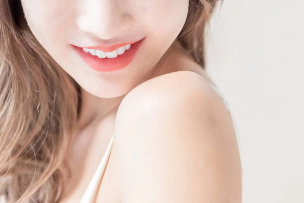 the best quick teeth whitening products will give you a brighter smile in just a few applications.