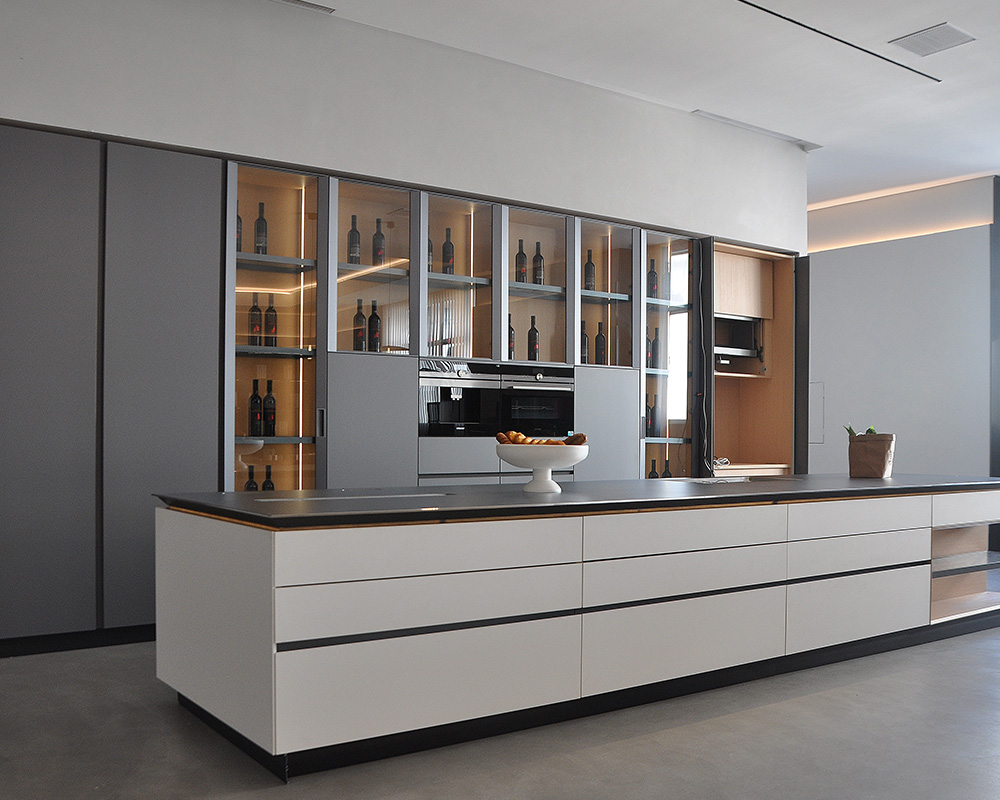 eb-metallic-finish-kitchen-cabinet-2 eb-metallic-finish-kitchen-cabinet-2