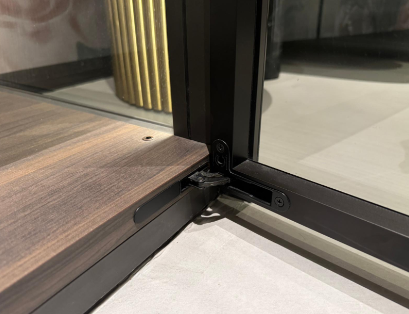 wardrobe door heavy concealed hinge