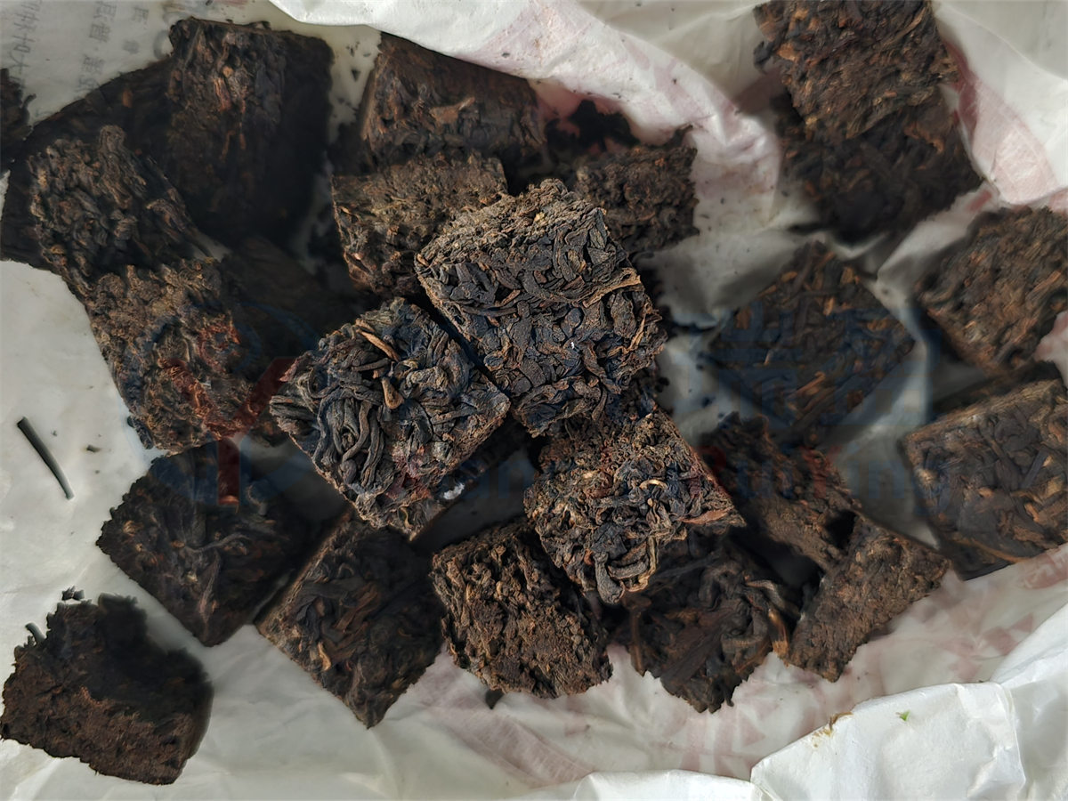 方形茶块切割机 (2) 方形茶块切割机 (2)