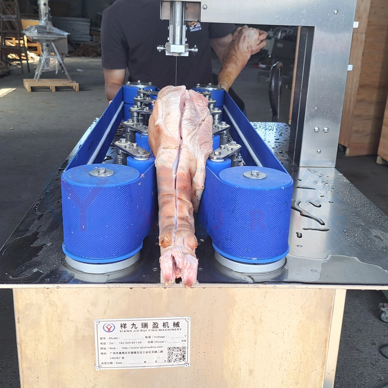 猪脚开半现场 - 祥九瑞盈 猪脚开半现场 - 祥九瑞盈