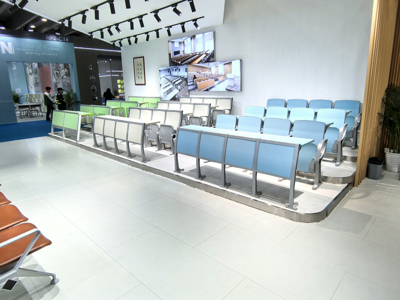Leadsun Seating, CIFF International Furniture Fair 2025_3 Leadsun Seating, CIFF International Furniture Fair 2025_3
