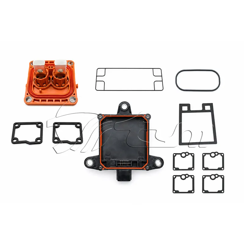 Automotive electronic connector - TYM