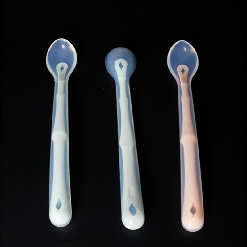 Baby-plastic-spoon