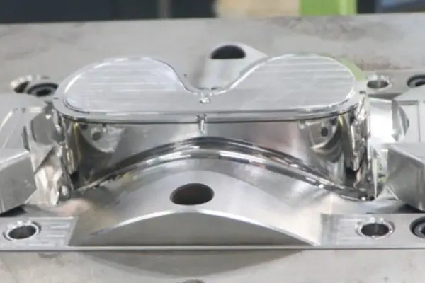 How Does Vacuum Assistance Improve LSR Injection Molding Quality - TYM