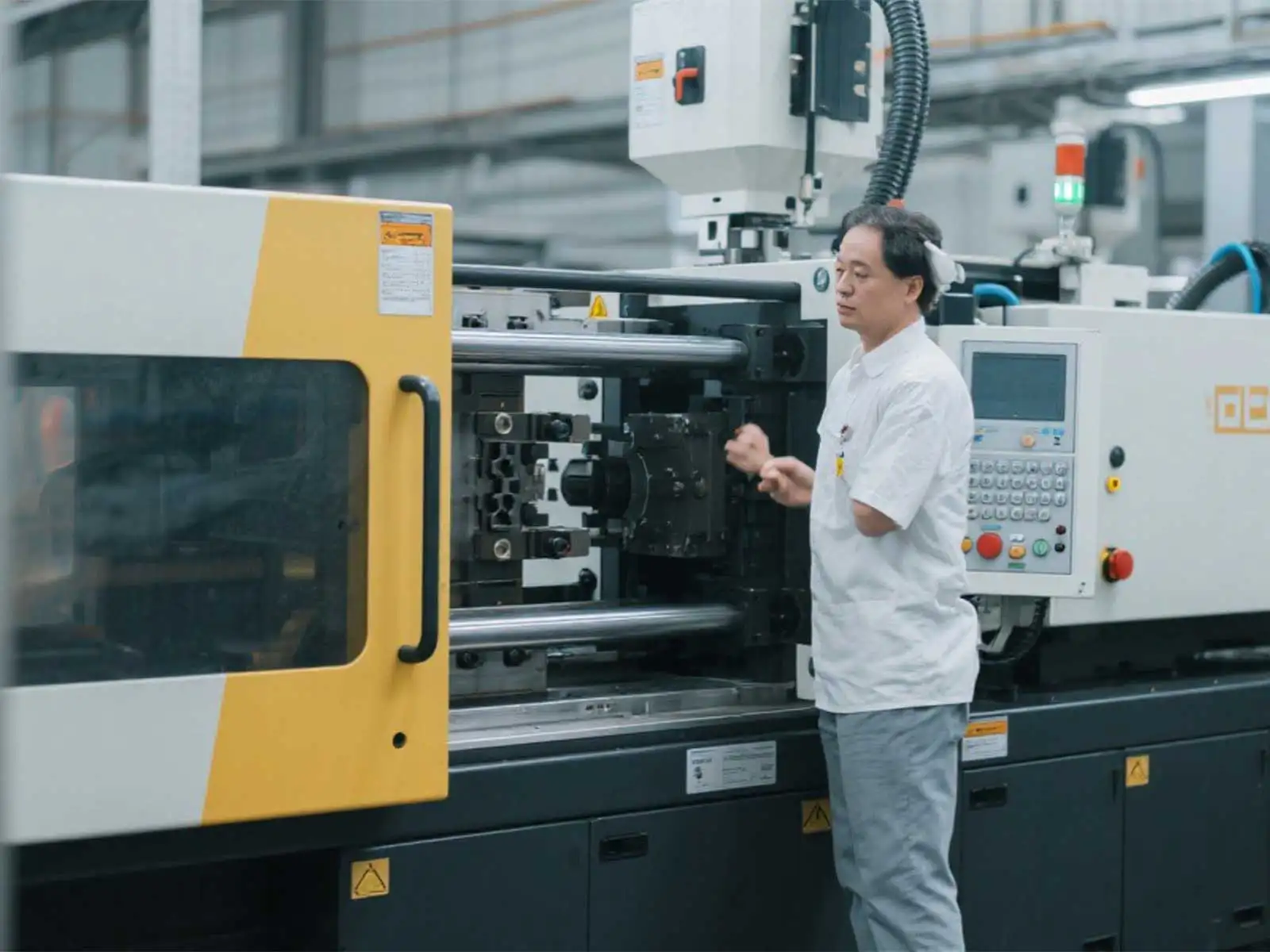 Injection-Machine - TYM