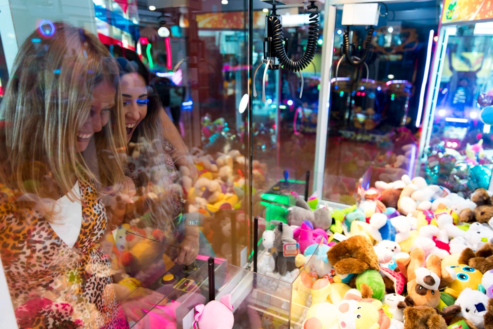 arcade-claw-machines - VRN0.1 arcade claw machines - VRN0.1