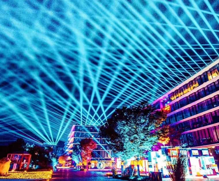 beam-stage-lights2 - LQE beam-stage-lights2 - LQE
