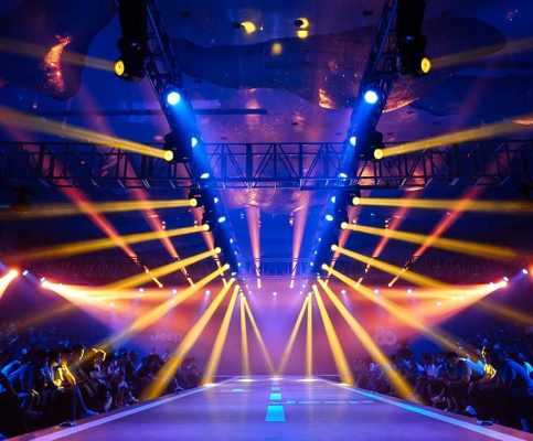 the-world-famous-jeep-brand-launch-event-for-business-casual-apparel-2-483x400
