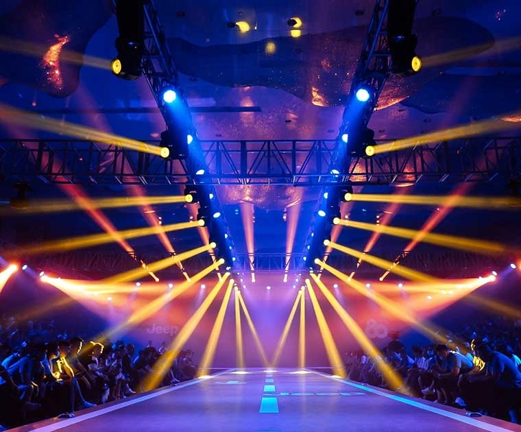 beam-stage-lights2 - LQE beam-stage-lights2 - LQE