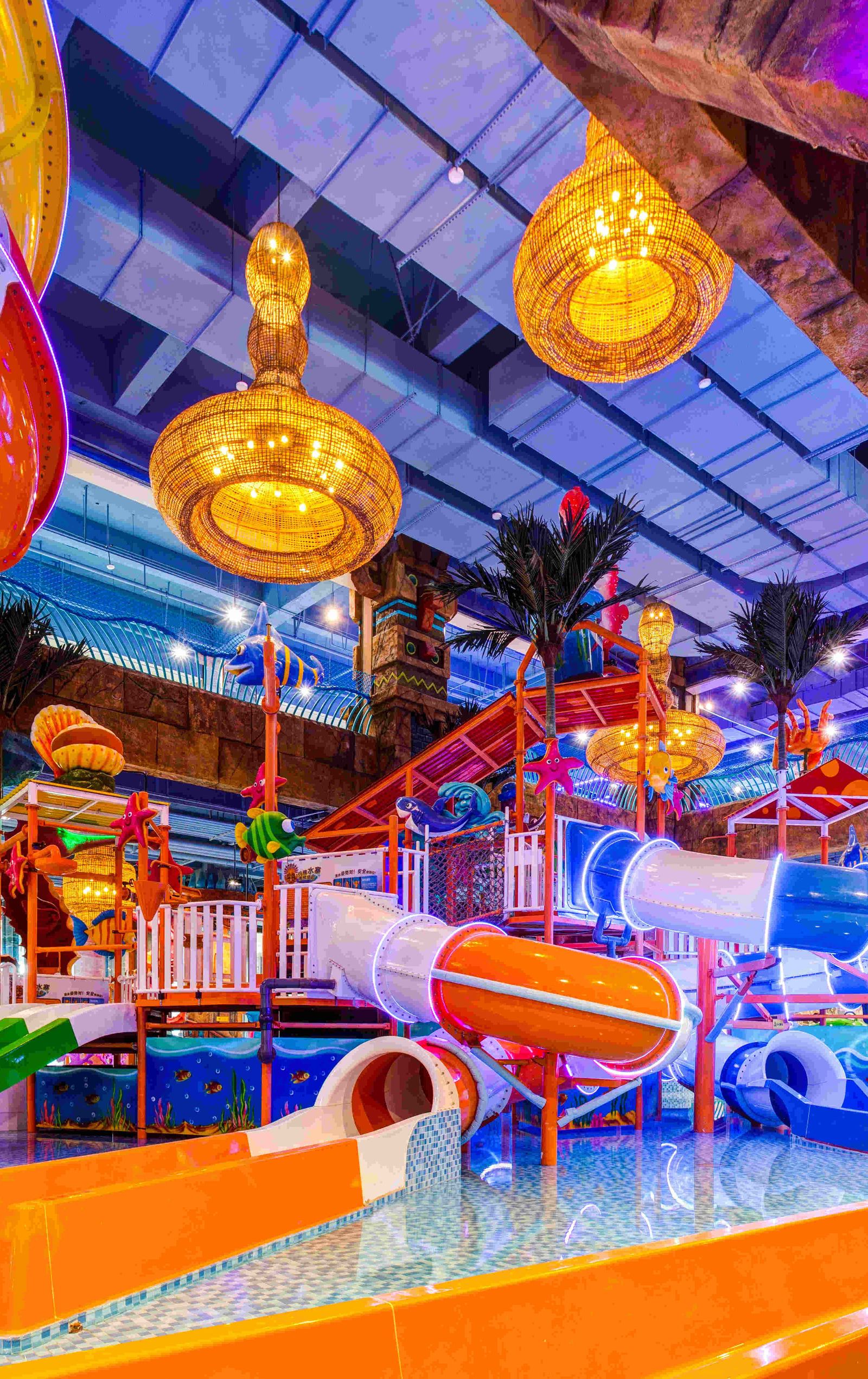 Water Slides supplier - WM INTERNATIONAL