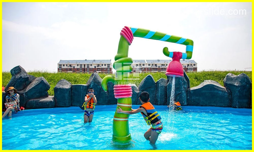 Water Spraying Morning Glory - WangMing