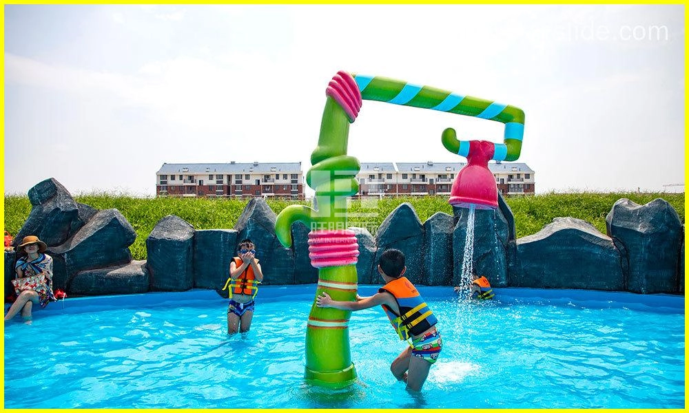 Water Spraying Morning Glory - WangMing