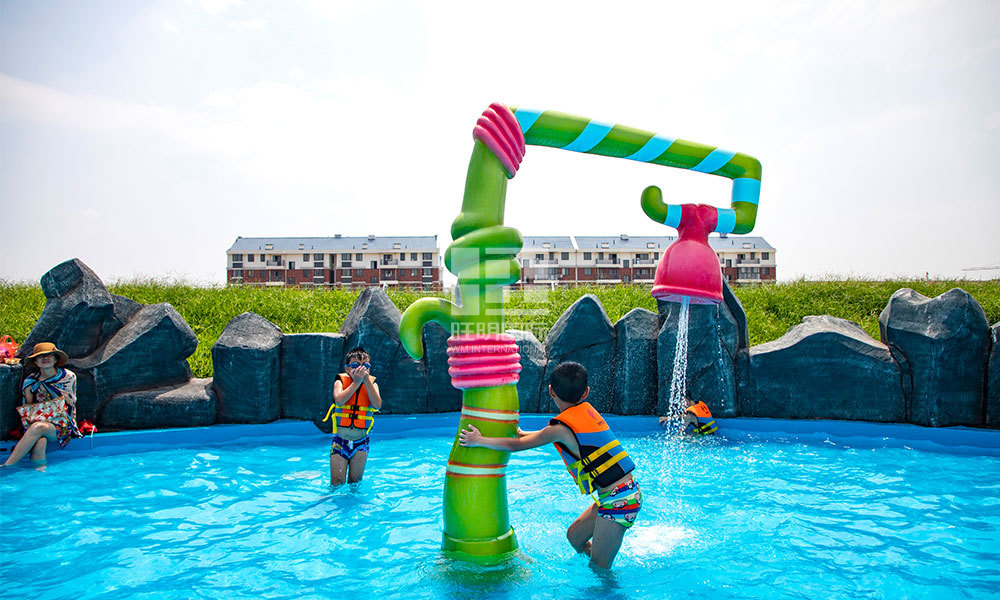 Water Spraying Morning Glory Water Spraying Morning Glory