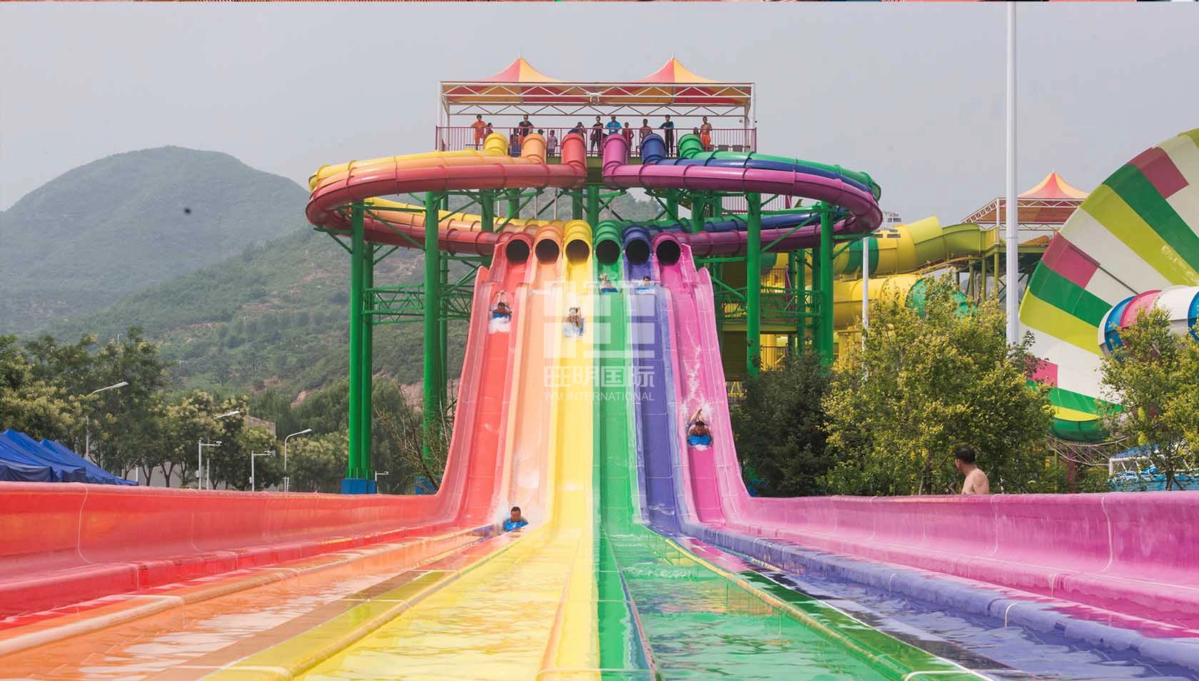 Big-Octopus-Slide-1 - WM INTERNATIONAL Big Octopus Slide-1 - WM INTERNATIONAL